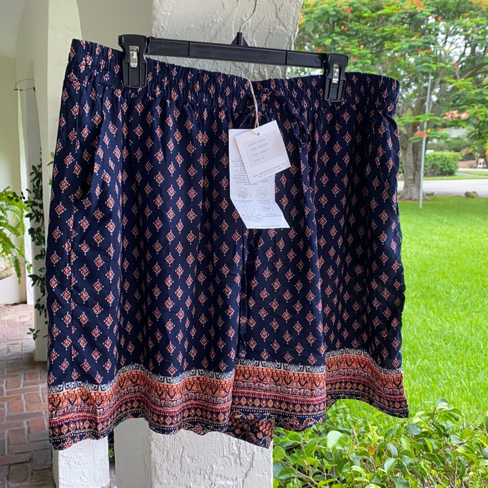 Beach lounge shorts-extra large